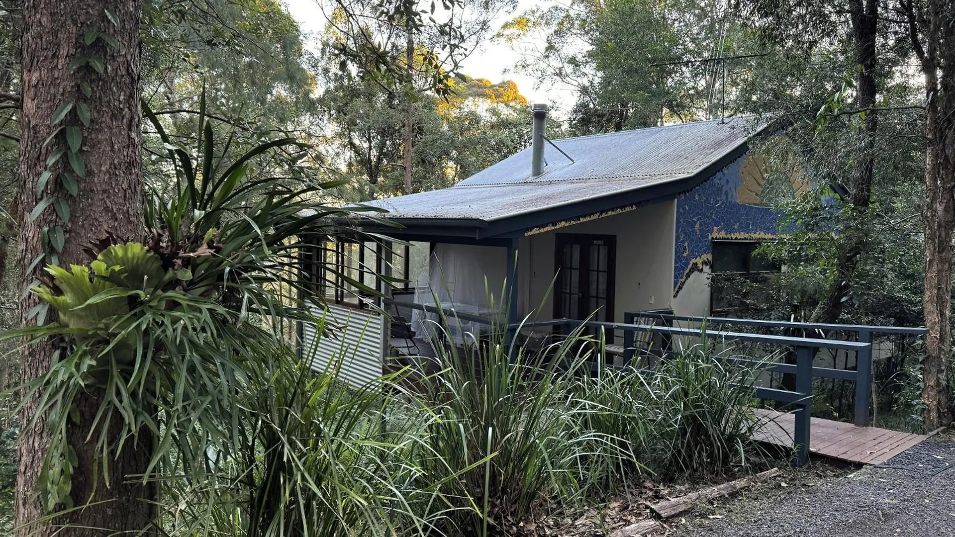 Heaven In The Hills Retreat Villa Maleny Lodge